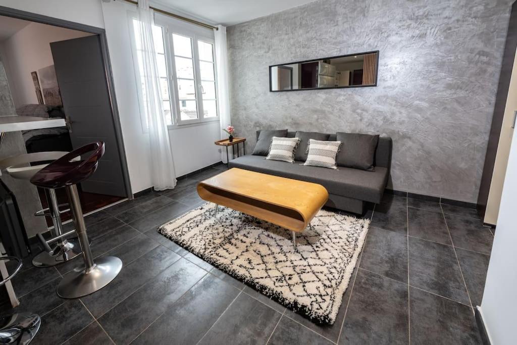 Cosy Paris - Disneyland - Rer A Apartment ฟอนตีเนย์-ซูส์-บัวส์ ภายนอก รูปภาพ